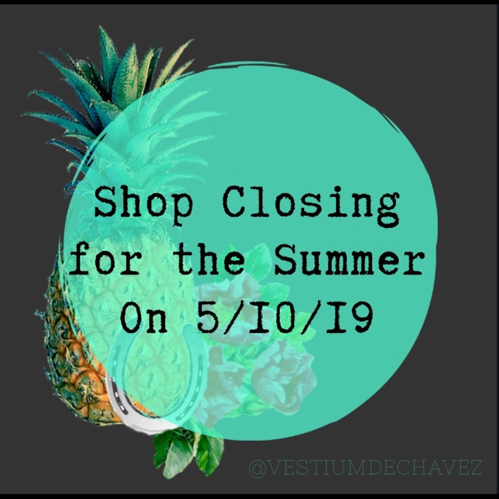 PCS moving sale! 🚚📦👗🥼👚👋🏼